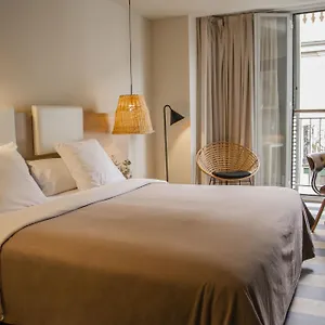 2* Hotell Select